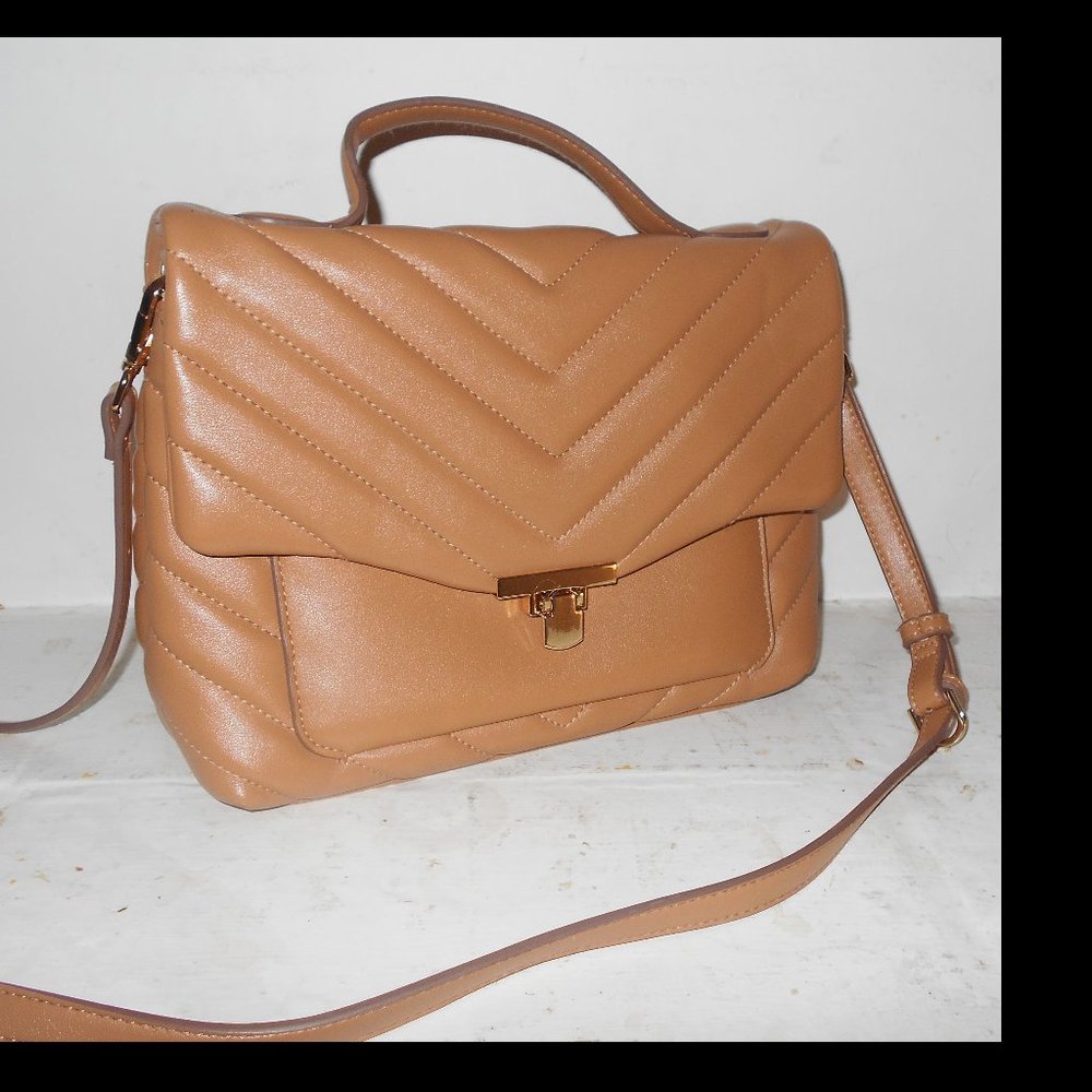 Faux leather quilted shoulder / hand bag